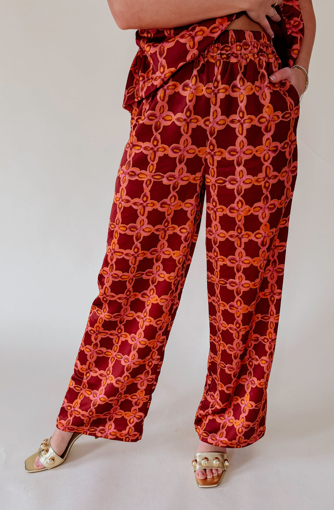 SHOW OUT RELAXED PANT