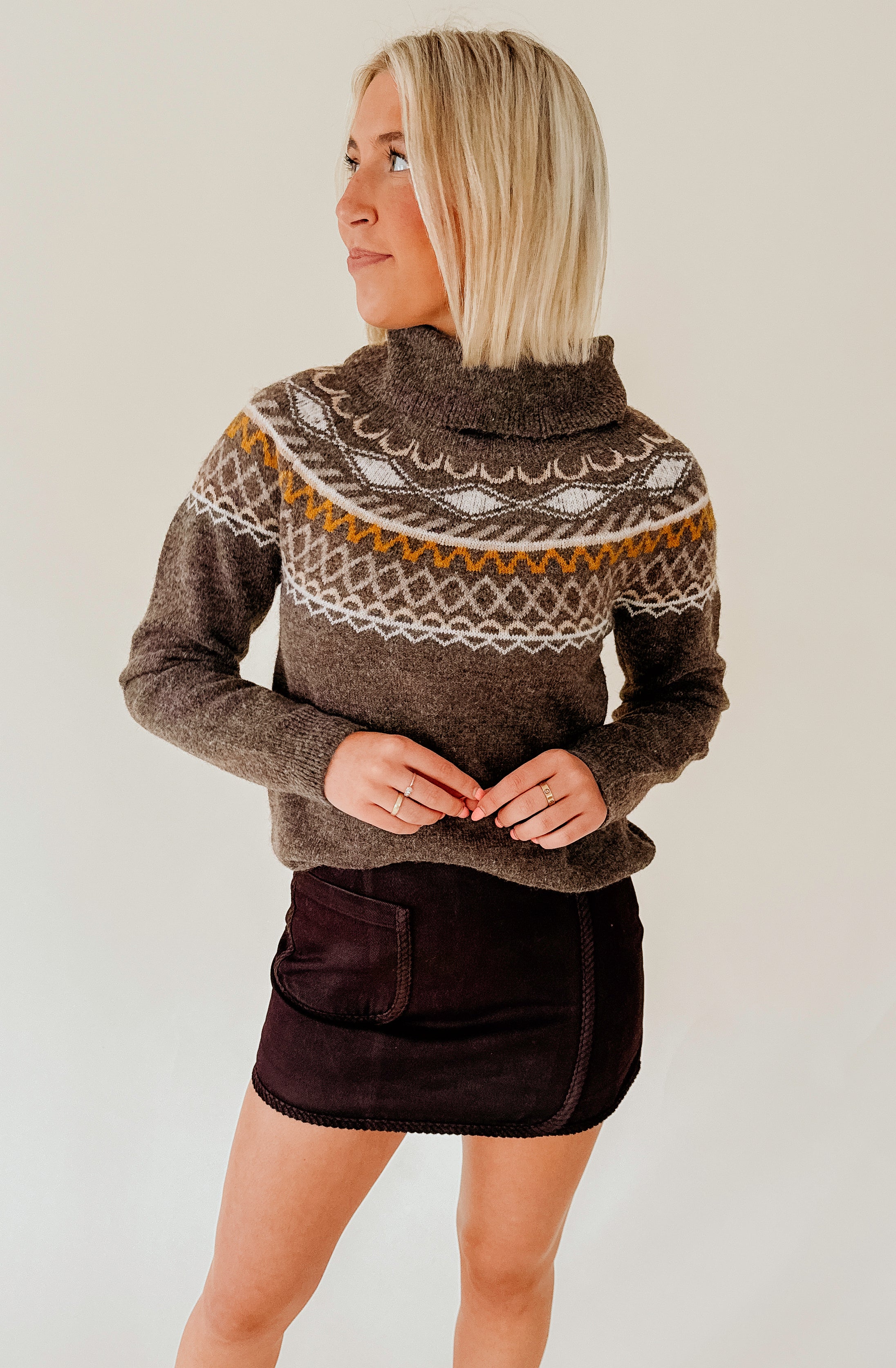 HEARTLOOM MASON TURTLENECK SWEATER