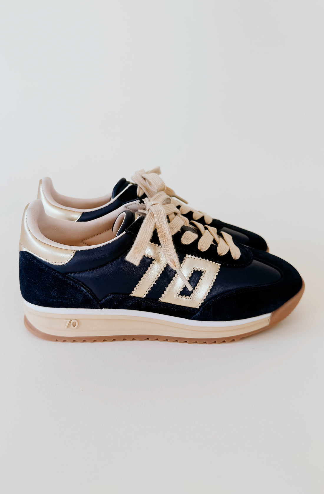 BACK 70 JOGGER N IN NAVY/GOLD
