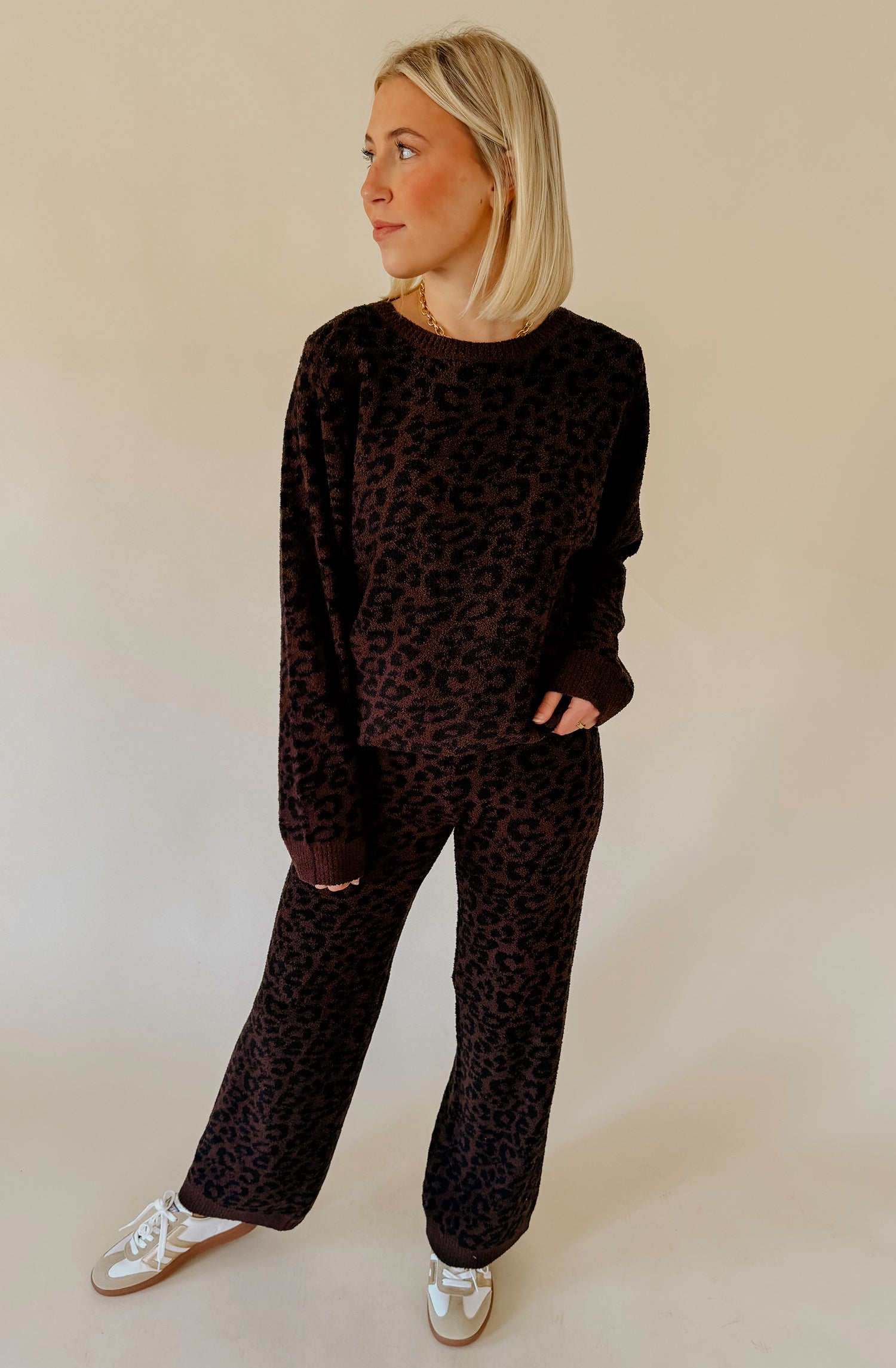 SOFTIES MARSHMALLOW LEOPARD CREW NECK LOUNGE SET