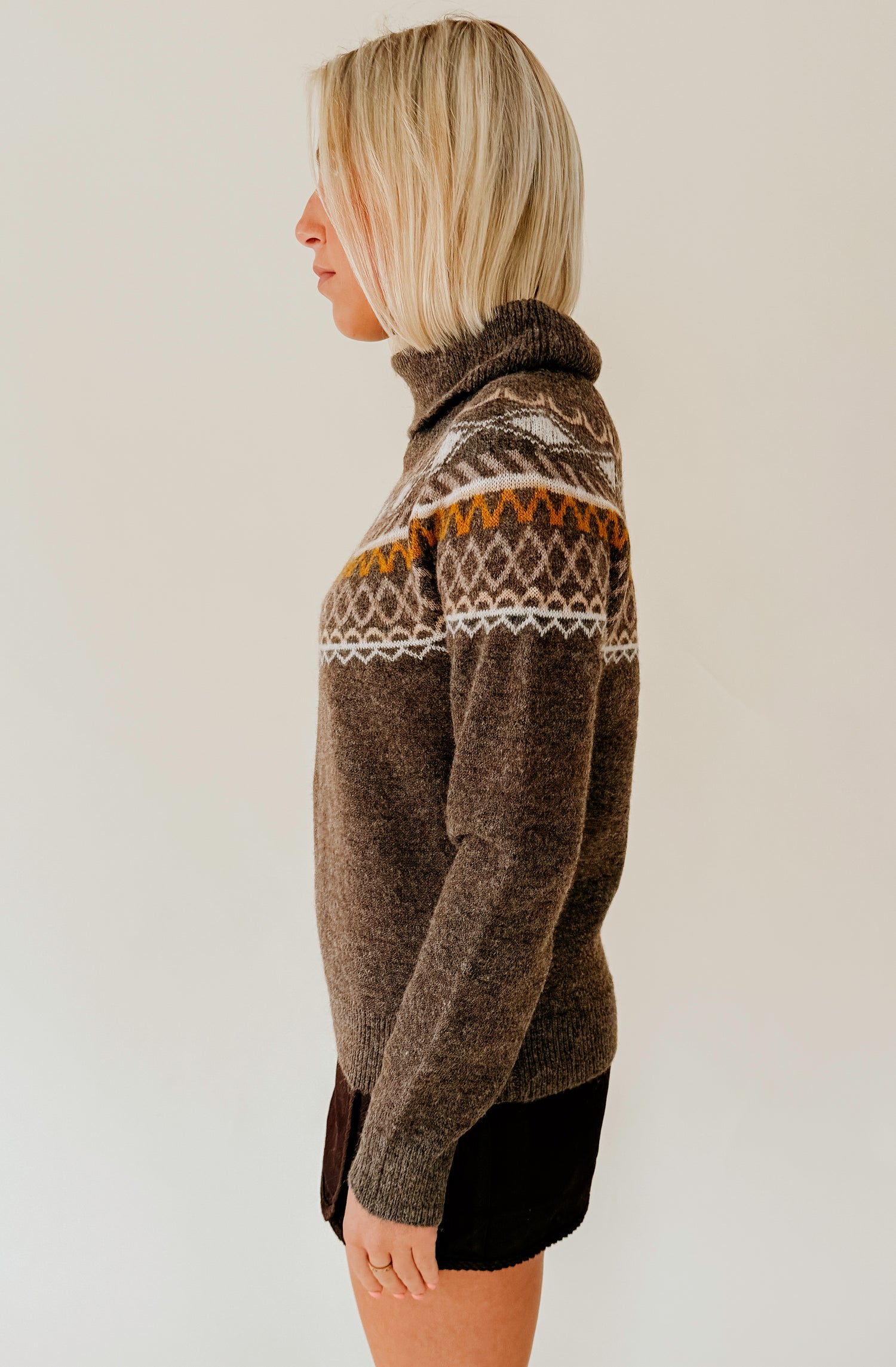 HEARTLOOM MASON TURTLENECK SWEATER