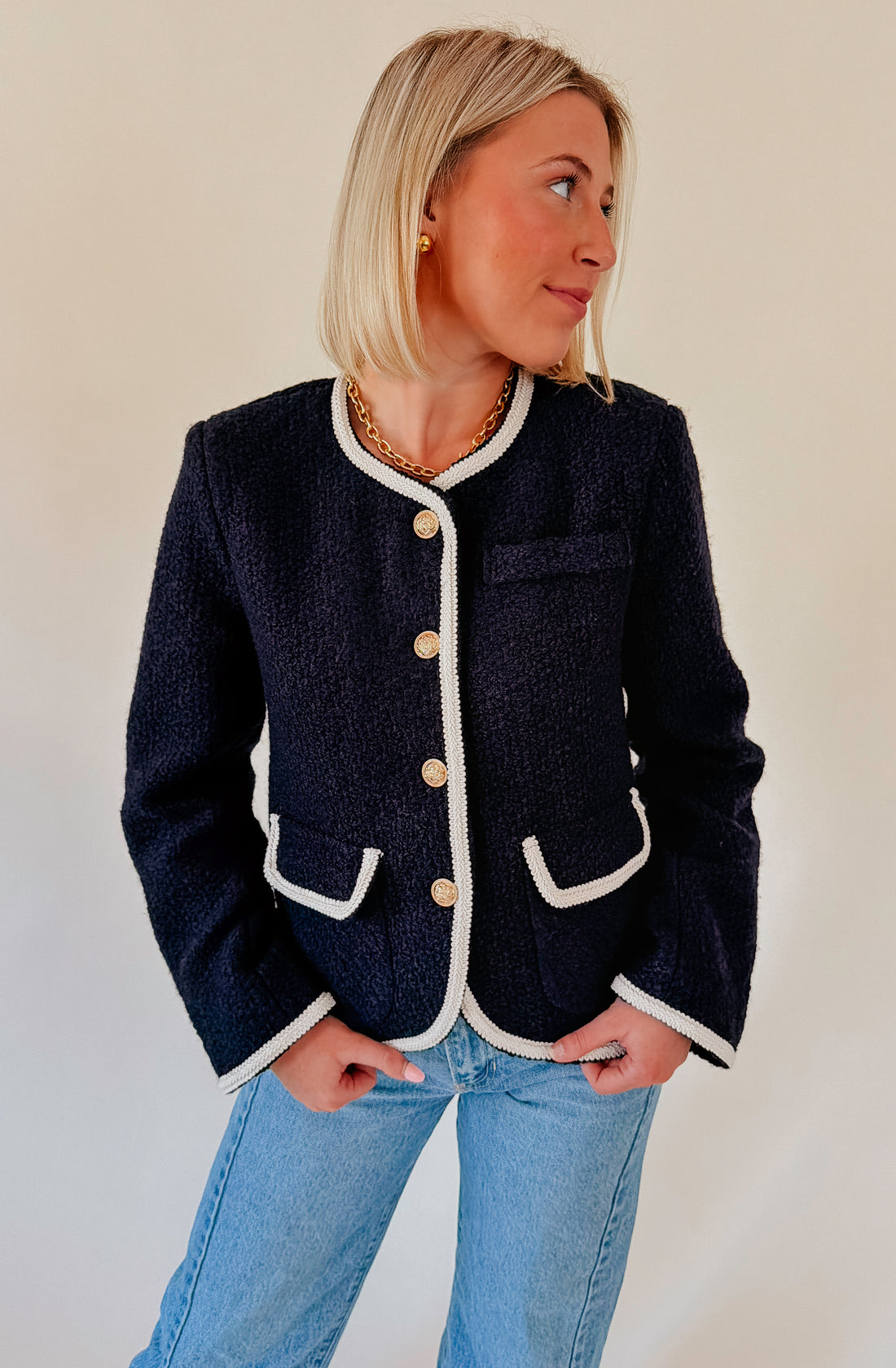 MAIN CHARACTER BOUCLE JACKET