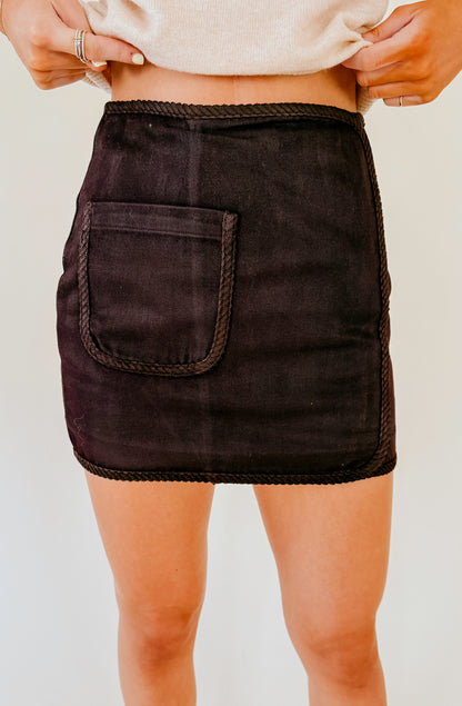 HEARTLOOM CHELSEA SKIRT