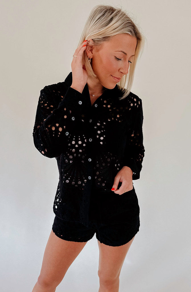 LUCIDA EYELET SET