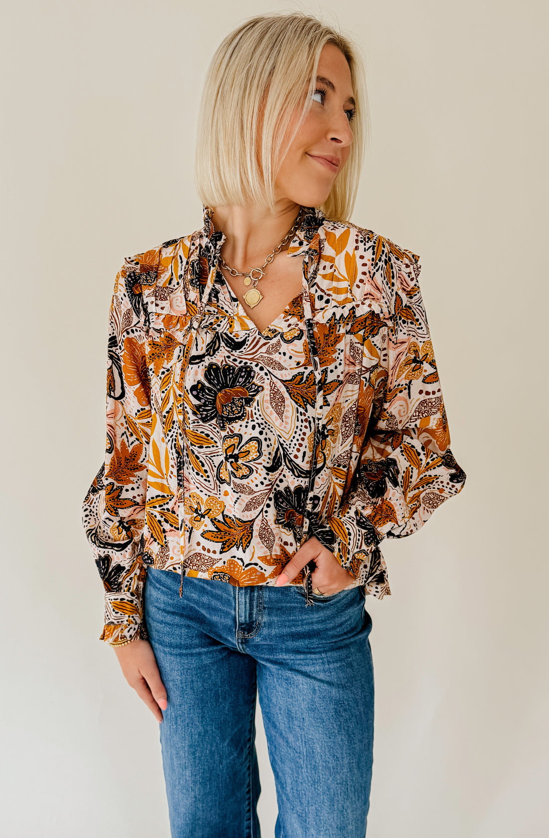 LEAVES CHANGE PRINTED BLOUSE