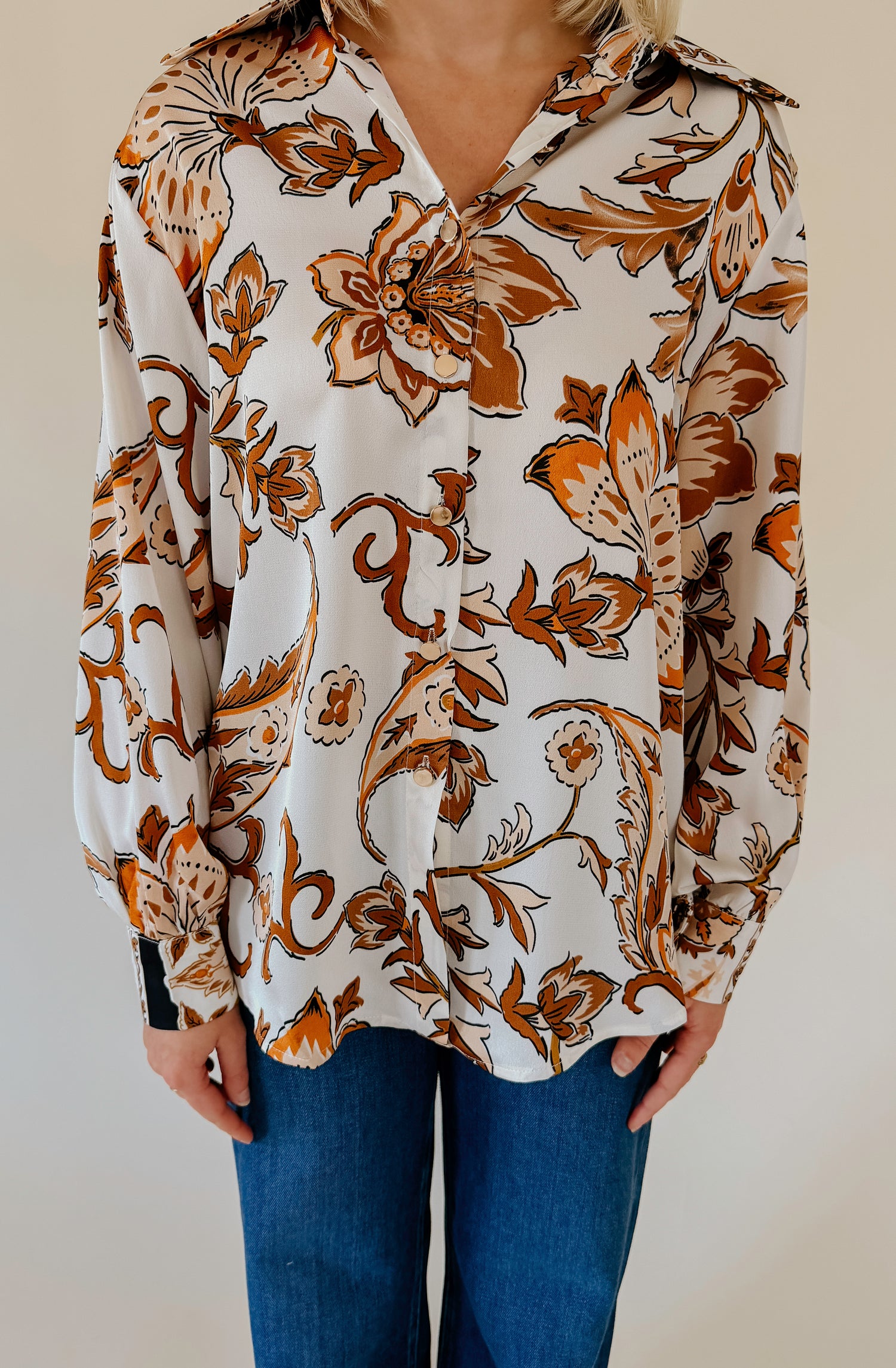 LEAVES CHANGING BUTTONED BLOUSE