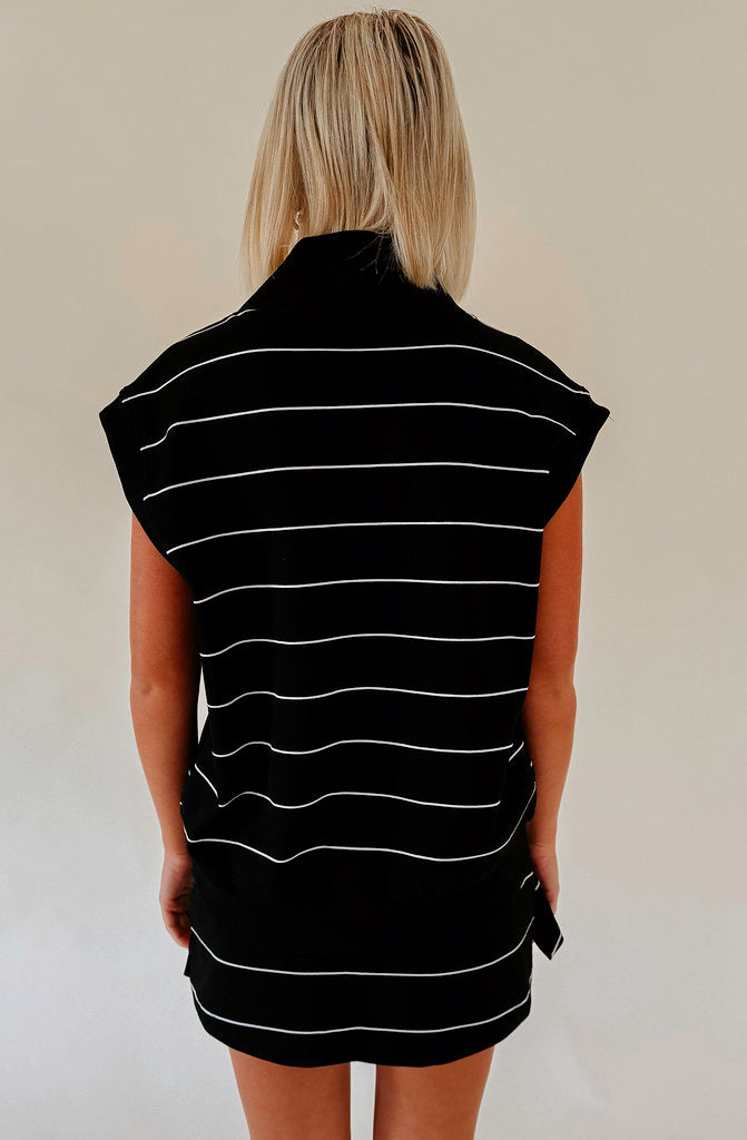 LIGHT AS AIR SCUBA SLEEVELESS TOP