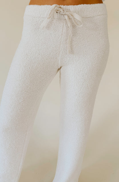 SOFTIES MARSHMALLOW V NECK LOUNGE SET