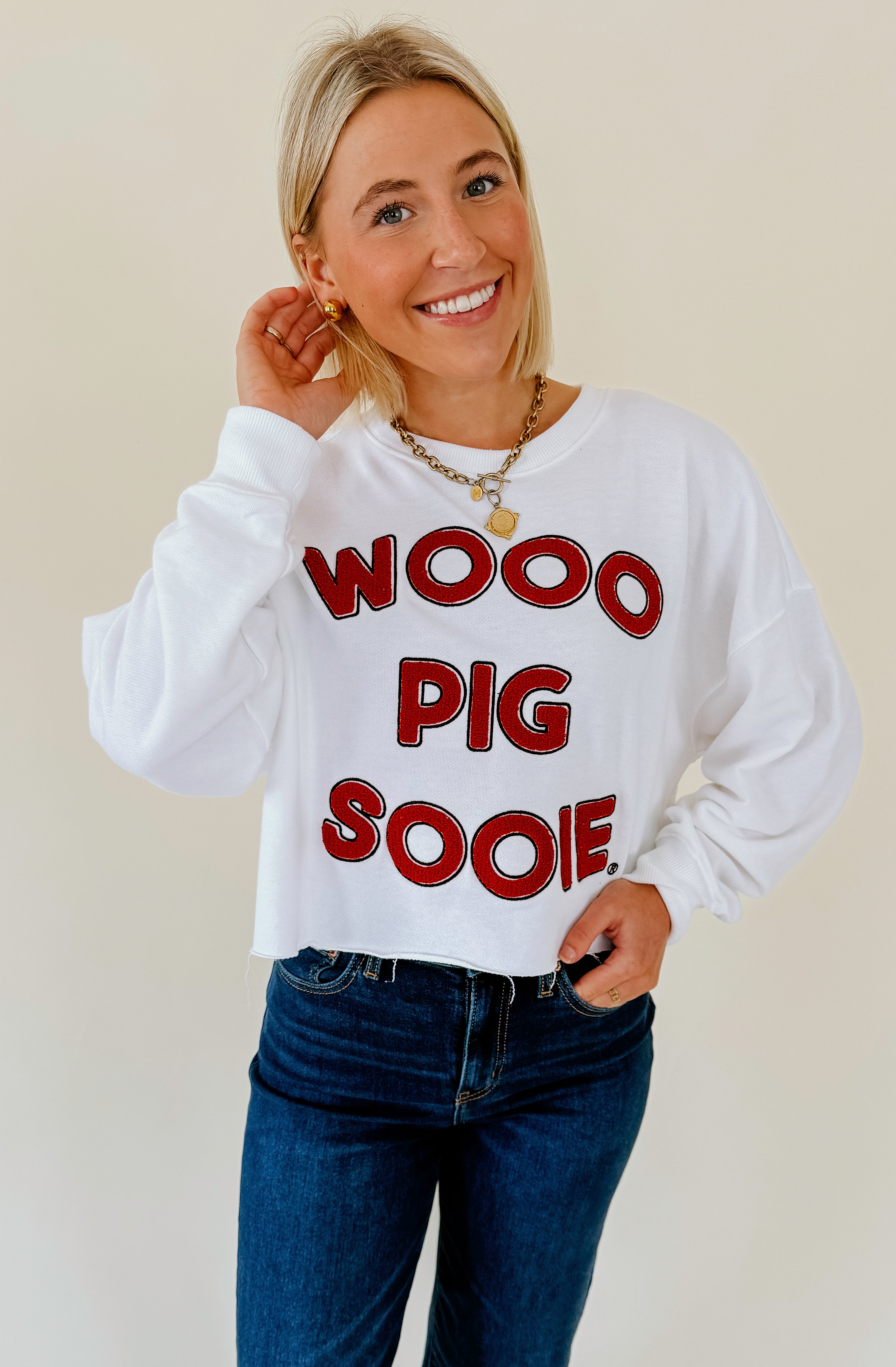 ARKANSAS PERKINS CHENILLE CROPPED SWEATSHIRT