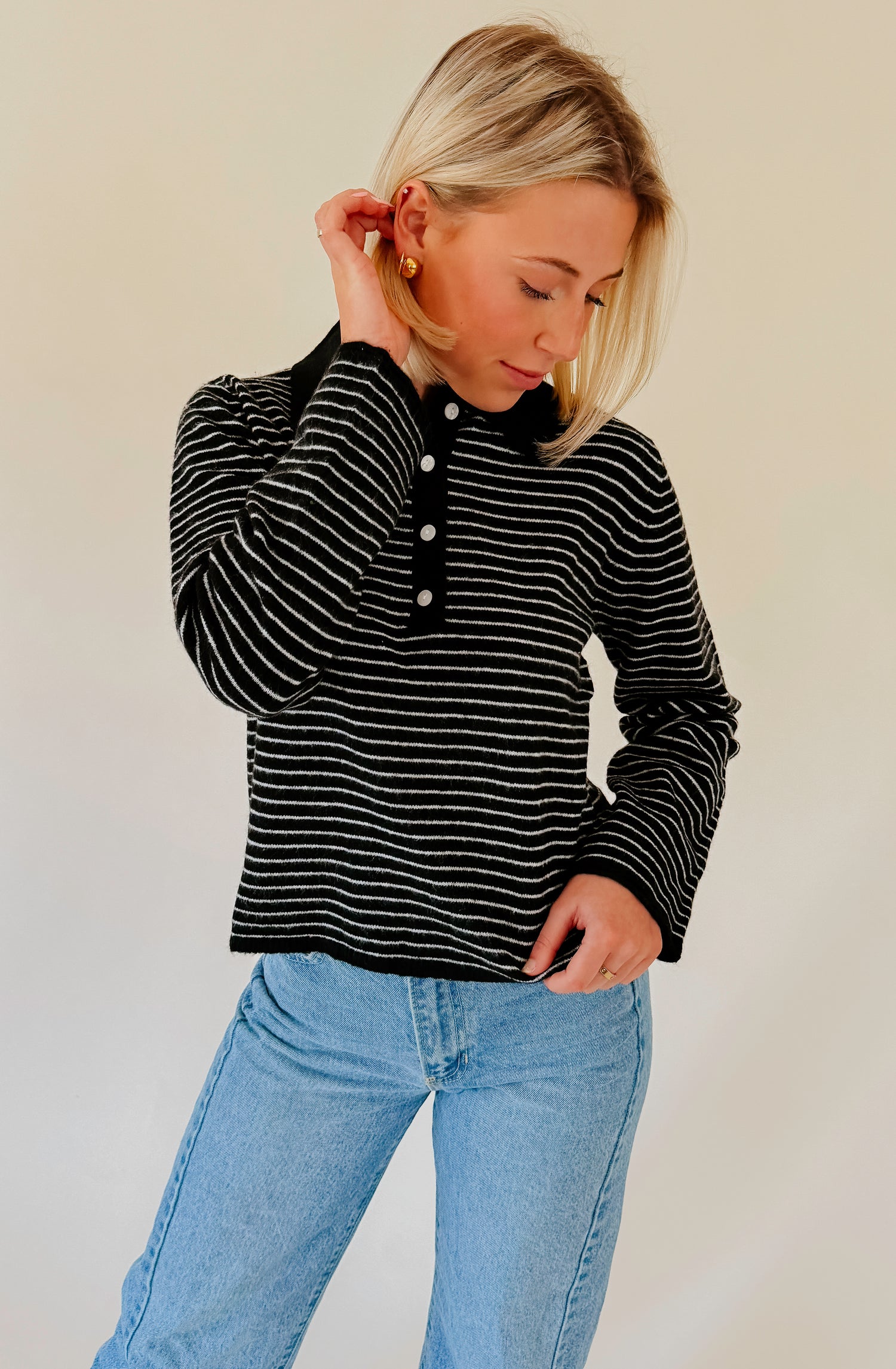 THE EMMY COLLARED SWEATER