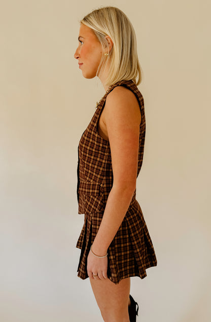 PLAID REPUTATION BUTTONED TOP