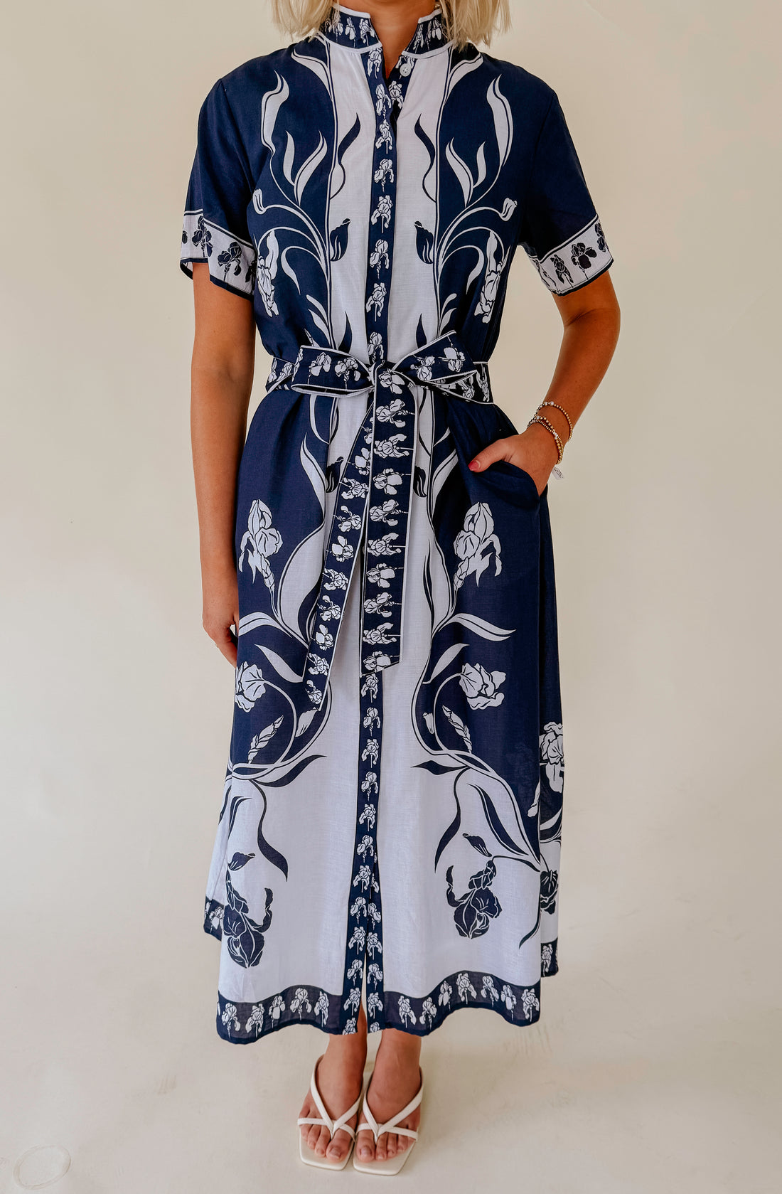 ISLA PAYAL SYDNEY BUTTONED SHIRT DRESS