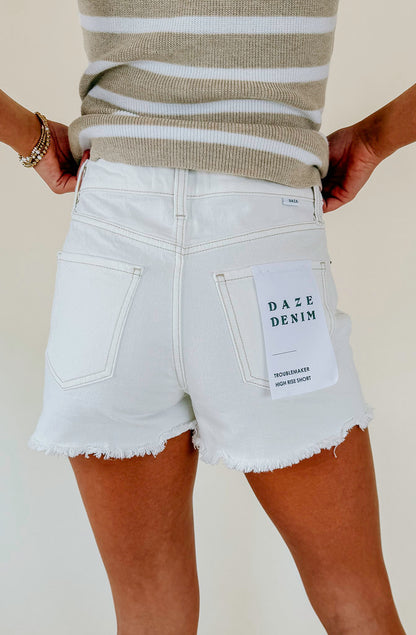 DAZE TROUBLEMAKER SHORT IN VANILLA