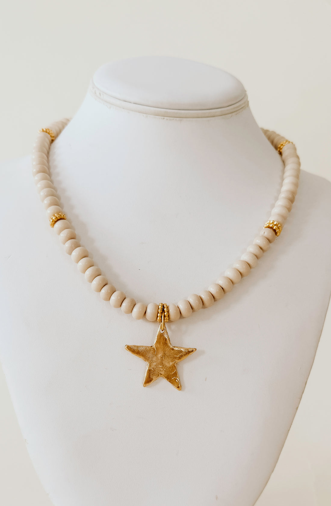 SUSAN SHAW LOLLY STAR NECKLACE