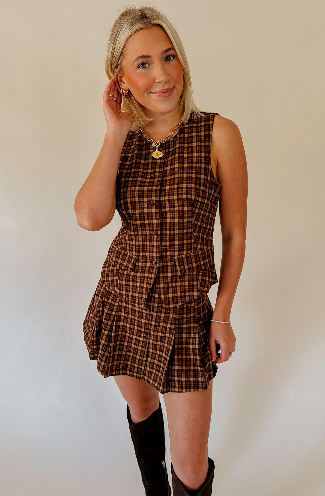 PLAID REPUTATION BUTTONED TOP