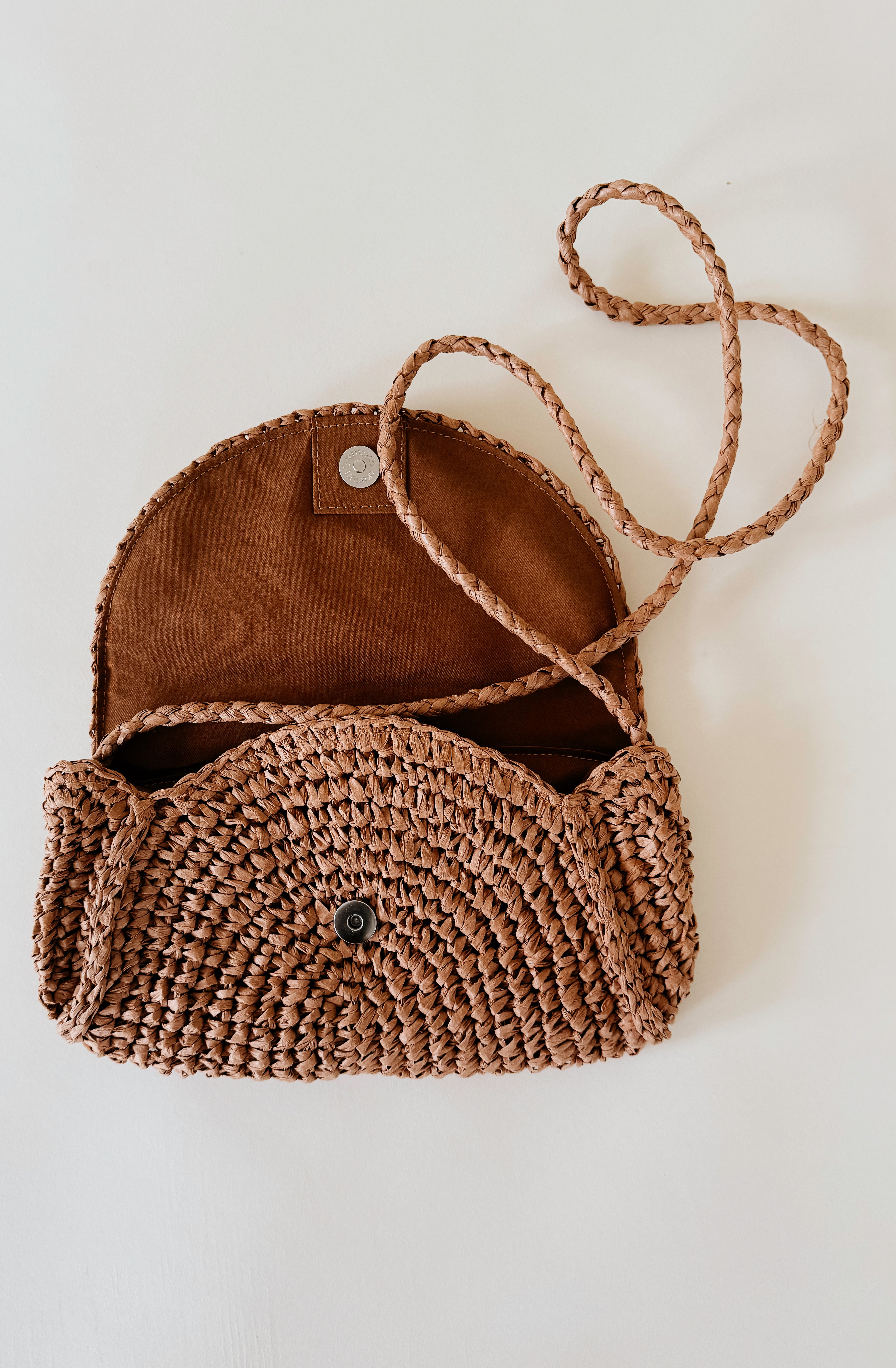 Z SUPPLY SAND DOLLAR MINI STRAW BAG