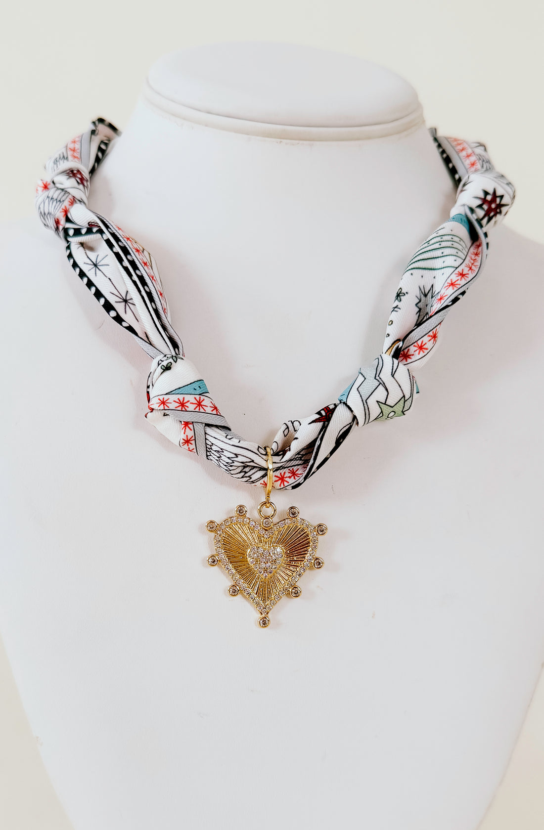 KYRA SCARF NECKLACE