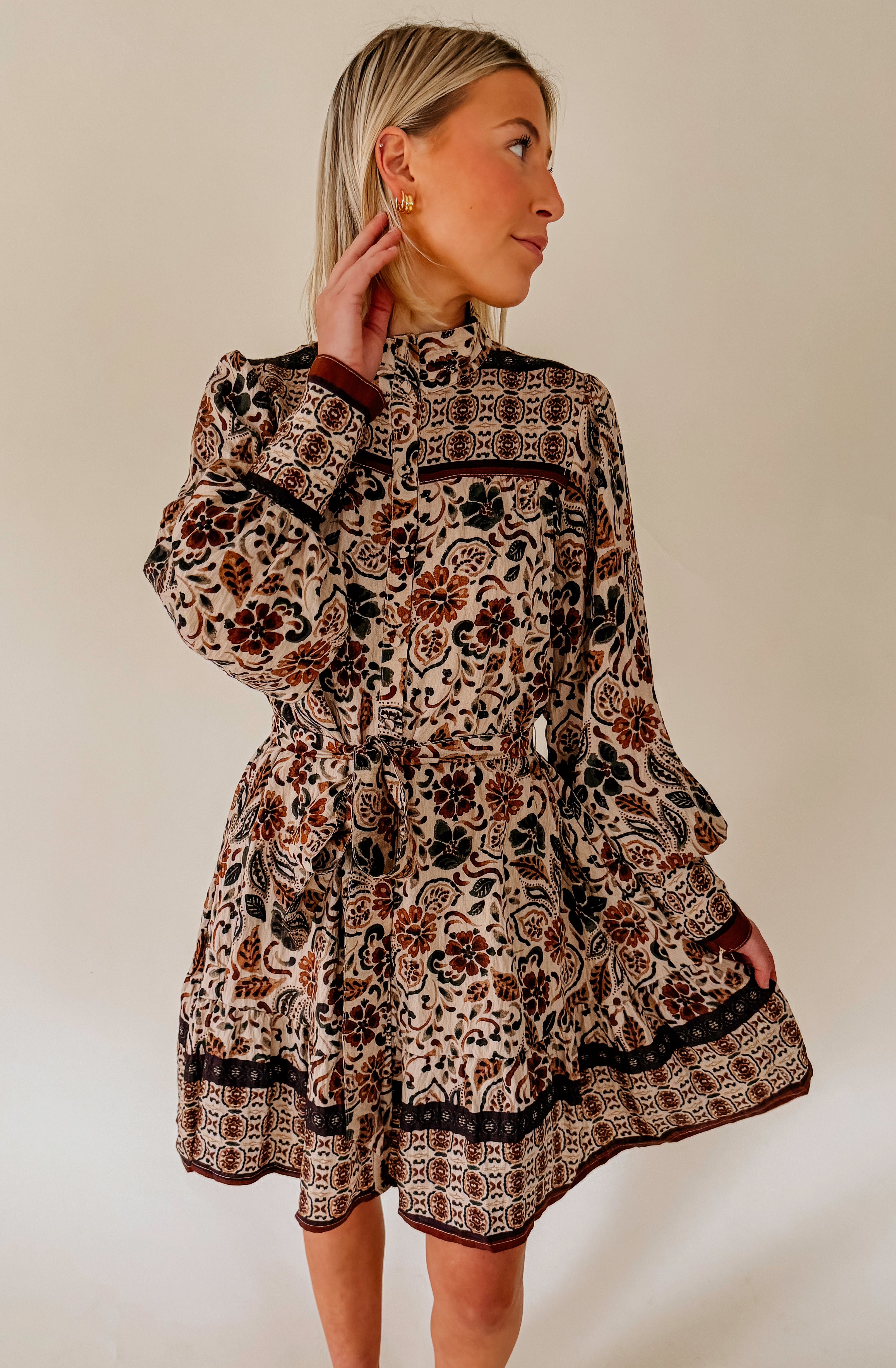 FAVORITE SEASON BUTTONED MINI DRESS