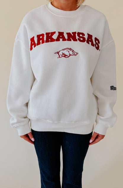 ARKANSAS EMBROIDERED OFFSIDE CREWNECK SWEATSHIRT