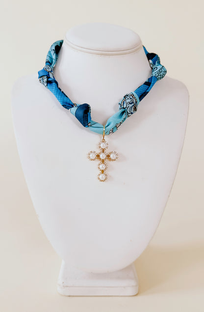 AZURE SCARF NECKLACE