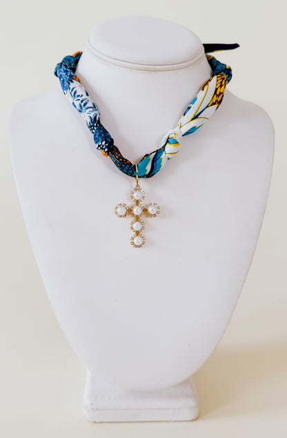 MALIA SCARF NECKLACE