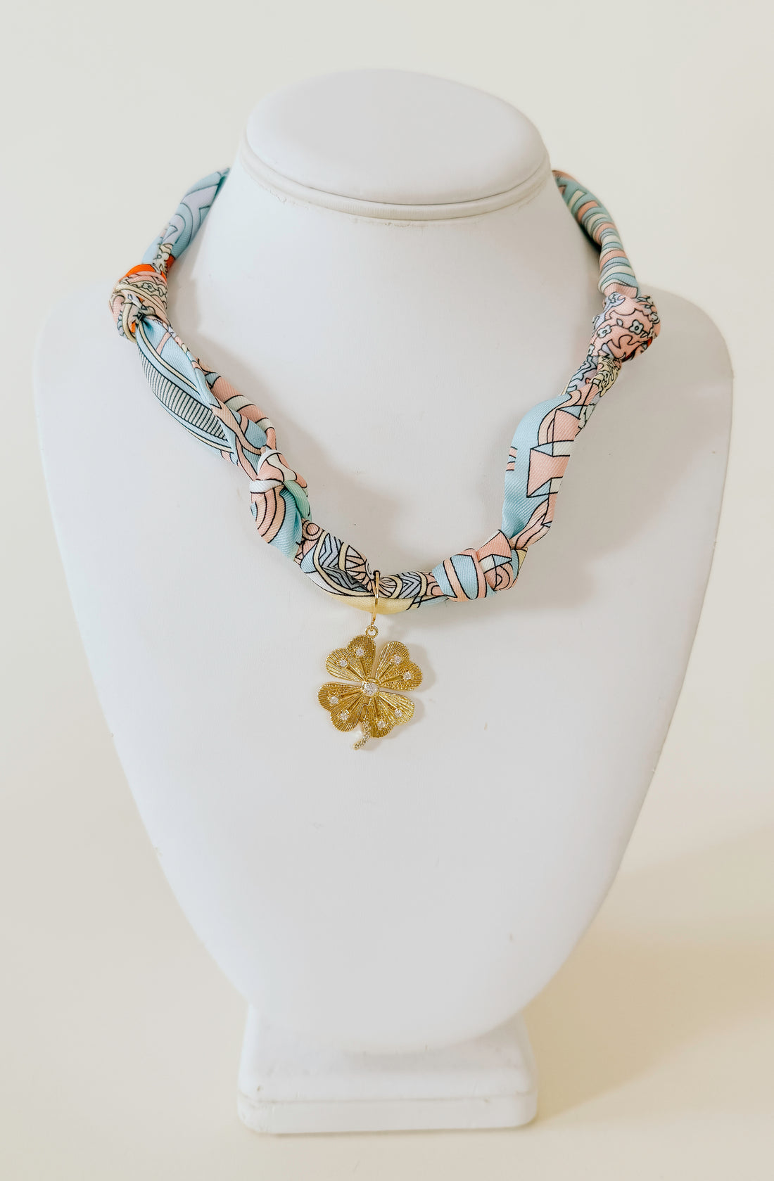 COSTA SCARF NECKLACE