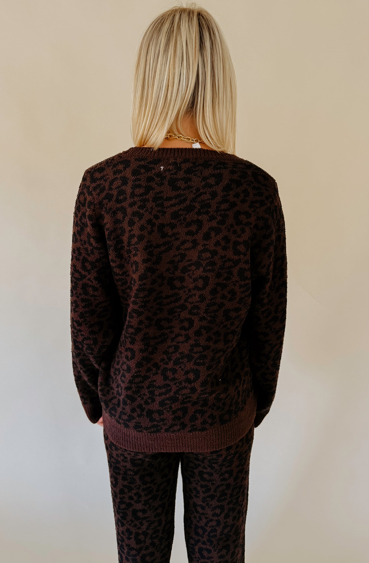 SOFTIES MARSHMALLOW LEOPARD CREW NECK LOUNGE SET