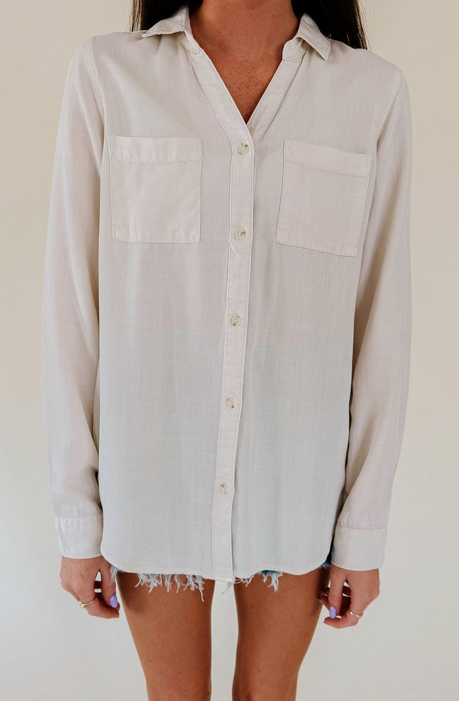 THE GINGER BUTTON UP