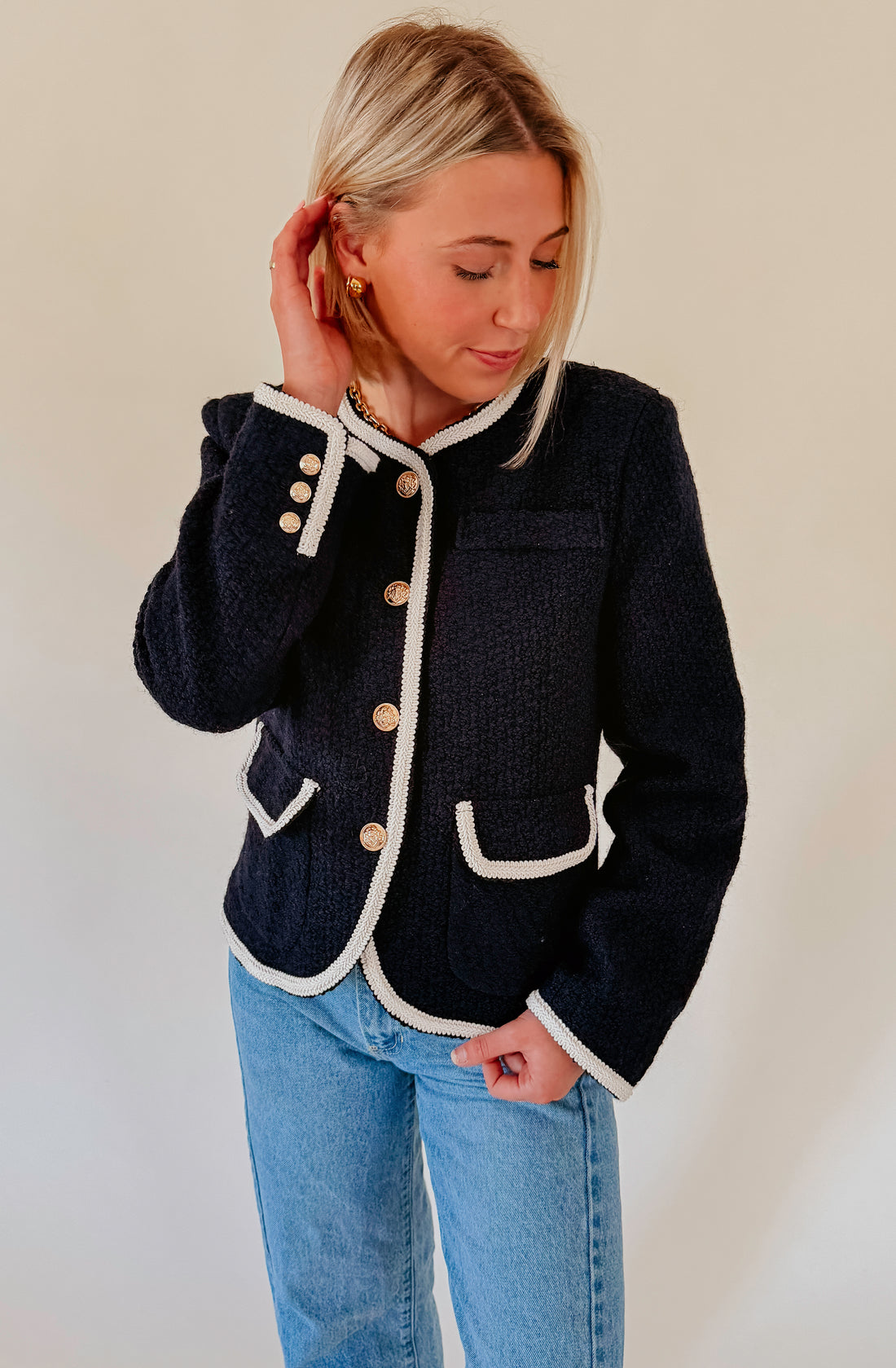 MAIN CHARACTER BOUCLE JACKET