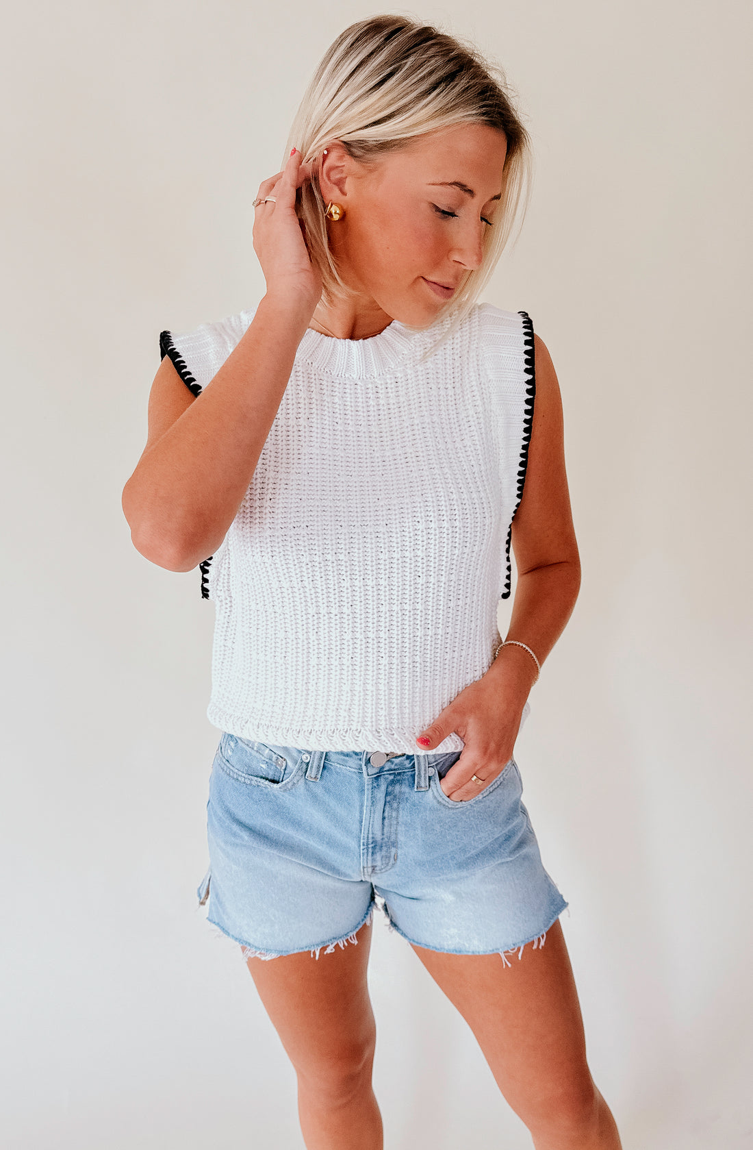 EDGE OF PERFECTION COLLOR BLOCKED SWEATER