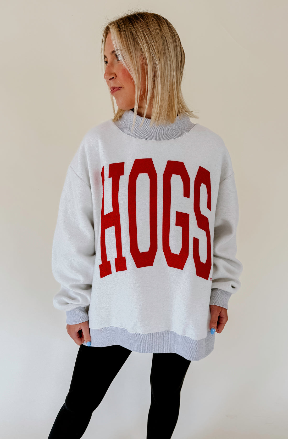 HOGS REVERSIBLE MOCK NECK SWEATSHIRT