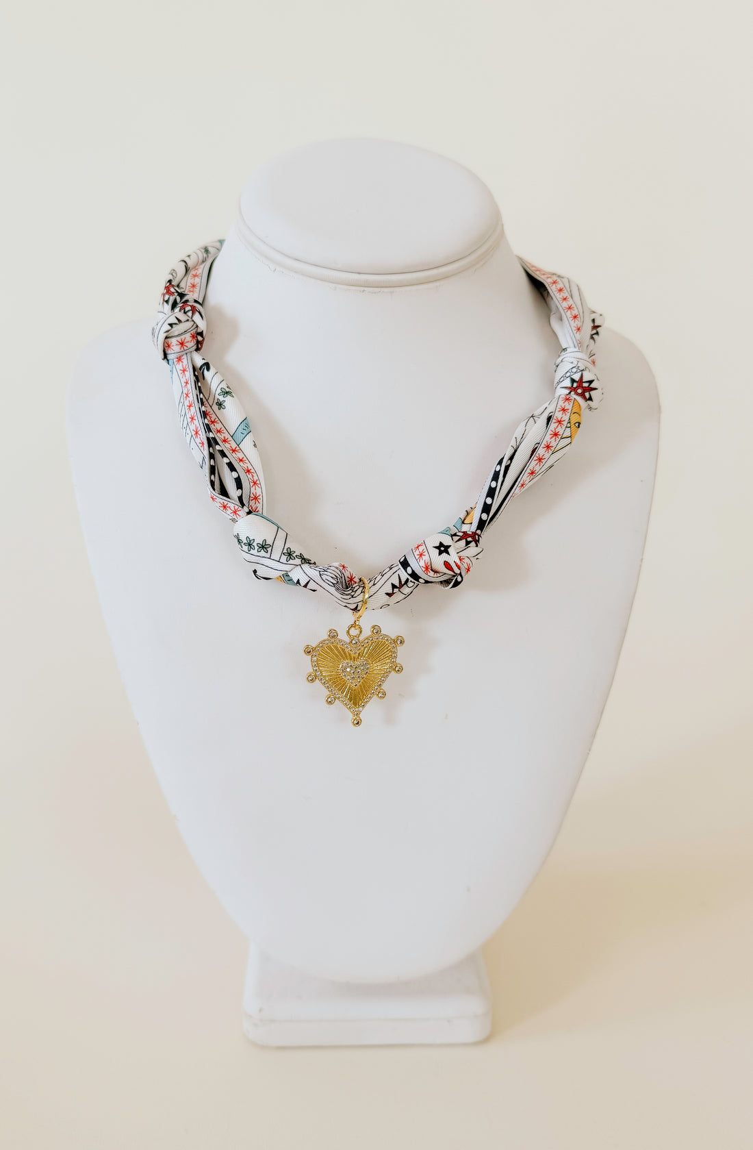 KYRA SCARF NECKLACE