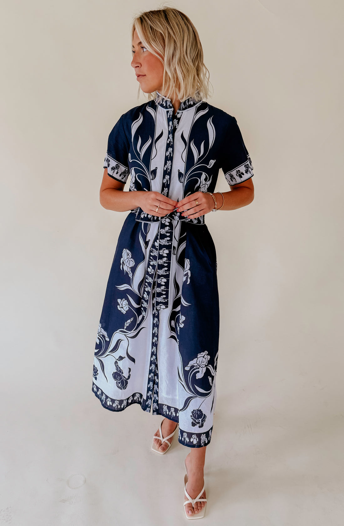 ISLA PAYAL SYDNEY BUTTONED SHIRT DRESS