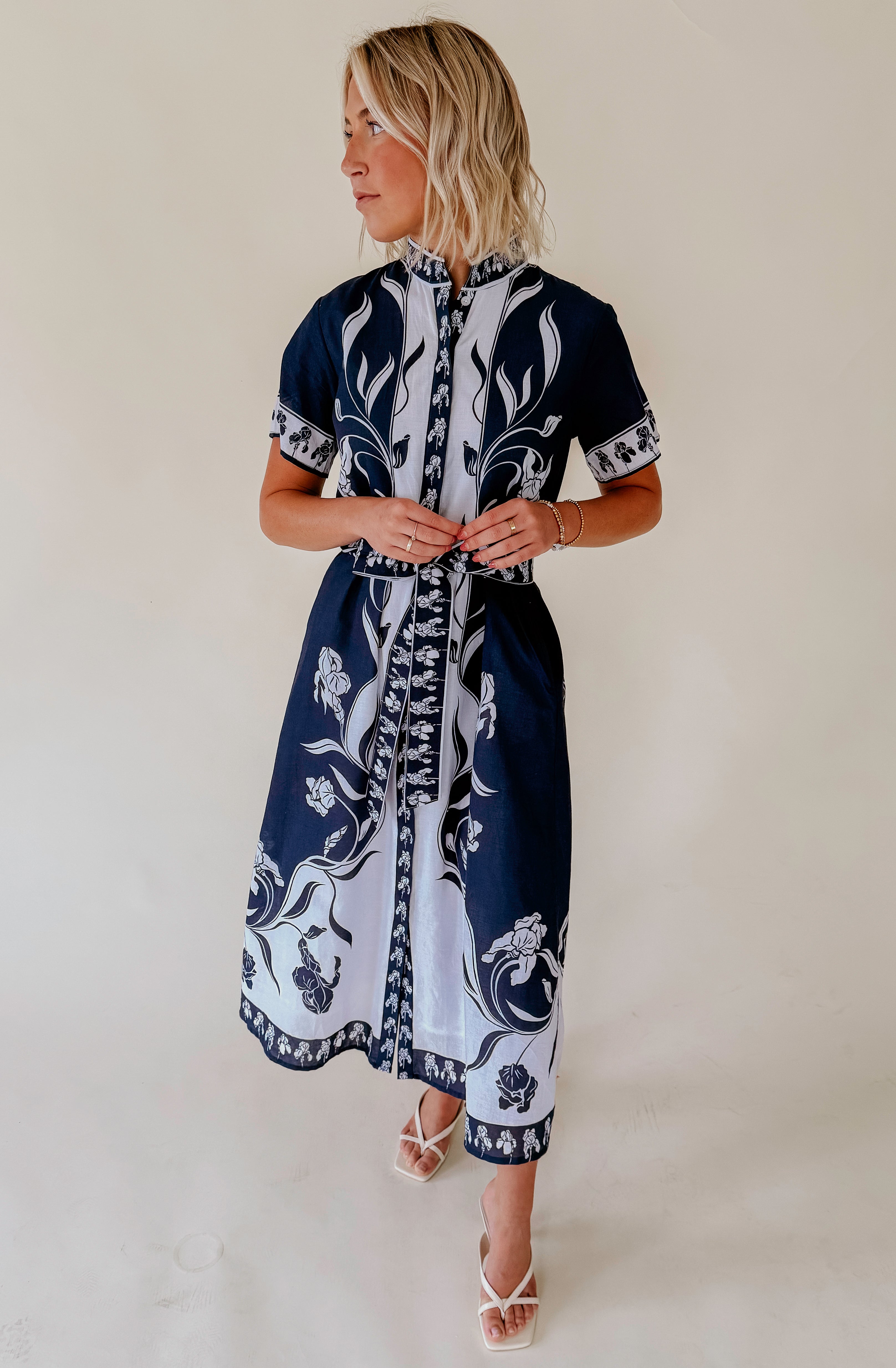 ISLA PAYAL SYDNEY BUTTONED SHIRT DRESS
