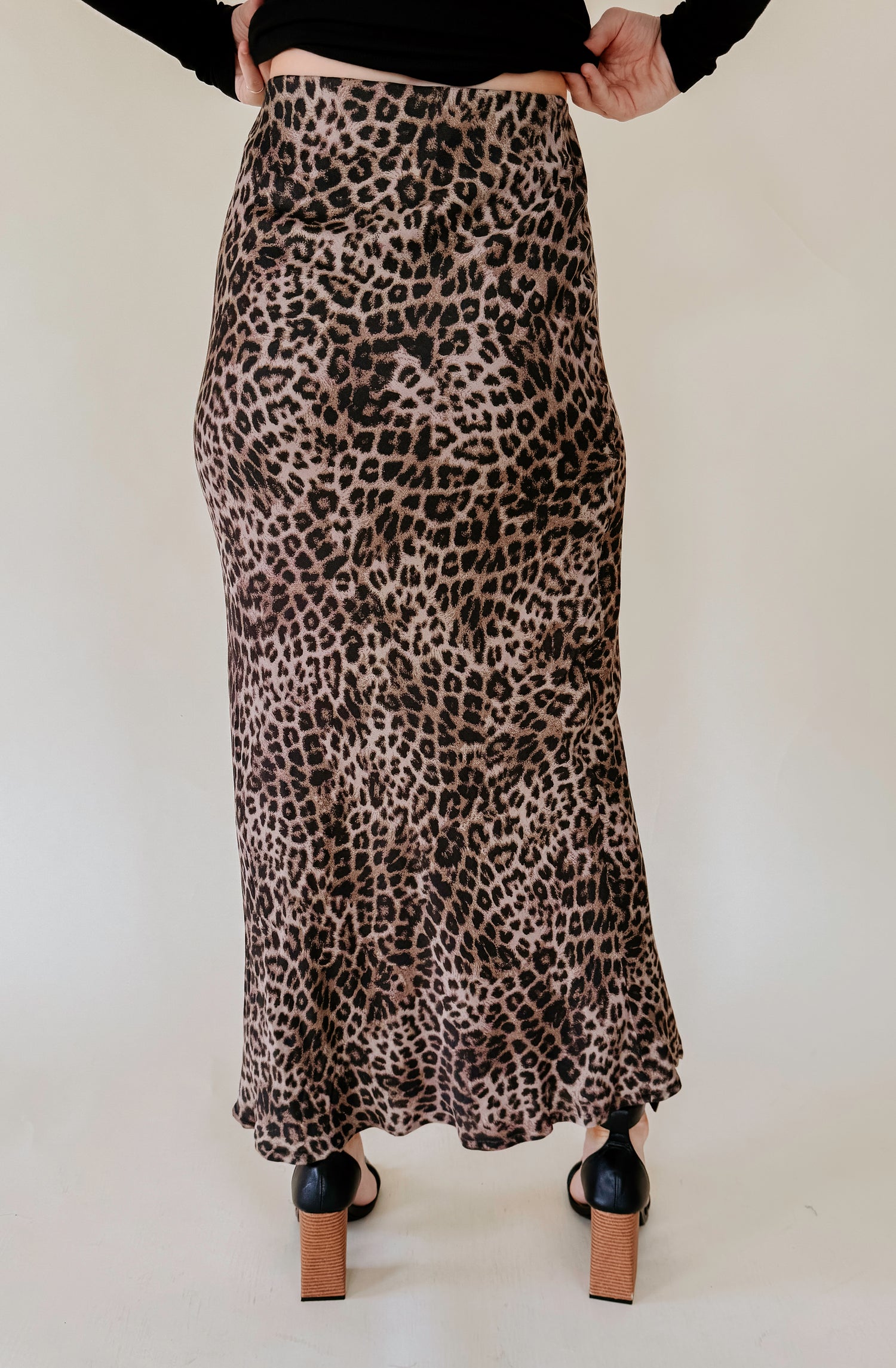 Z SUPPLY IZABEL LEOPARD MIDI SKIRT