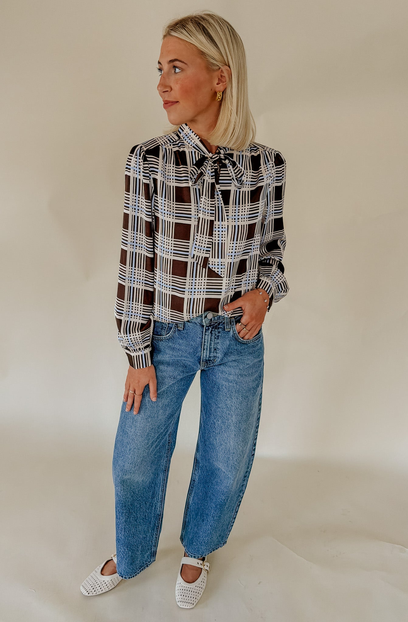 THE BAILEY TIE FRONT BLOUSE