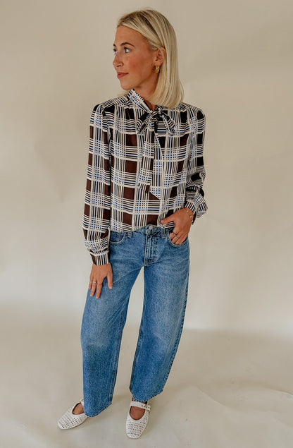 THE BAILEY TIE FRONT BLOUSE
