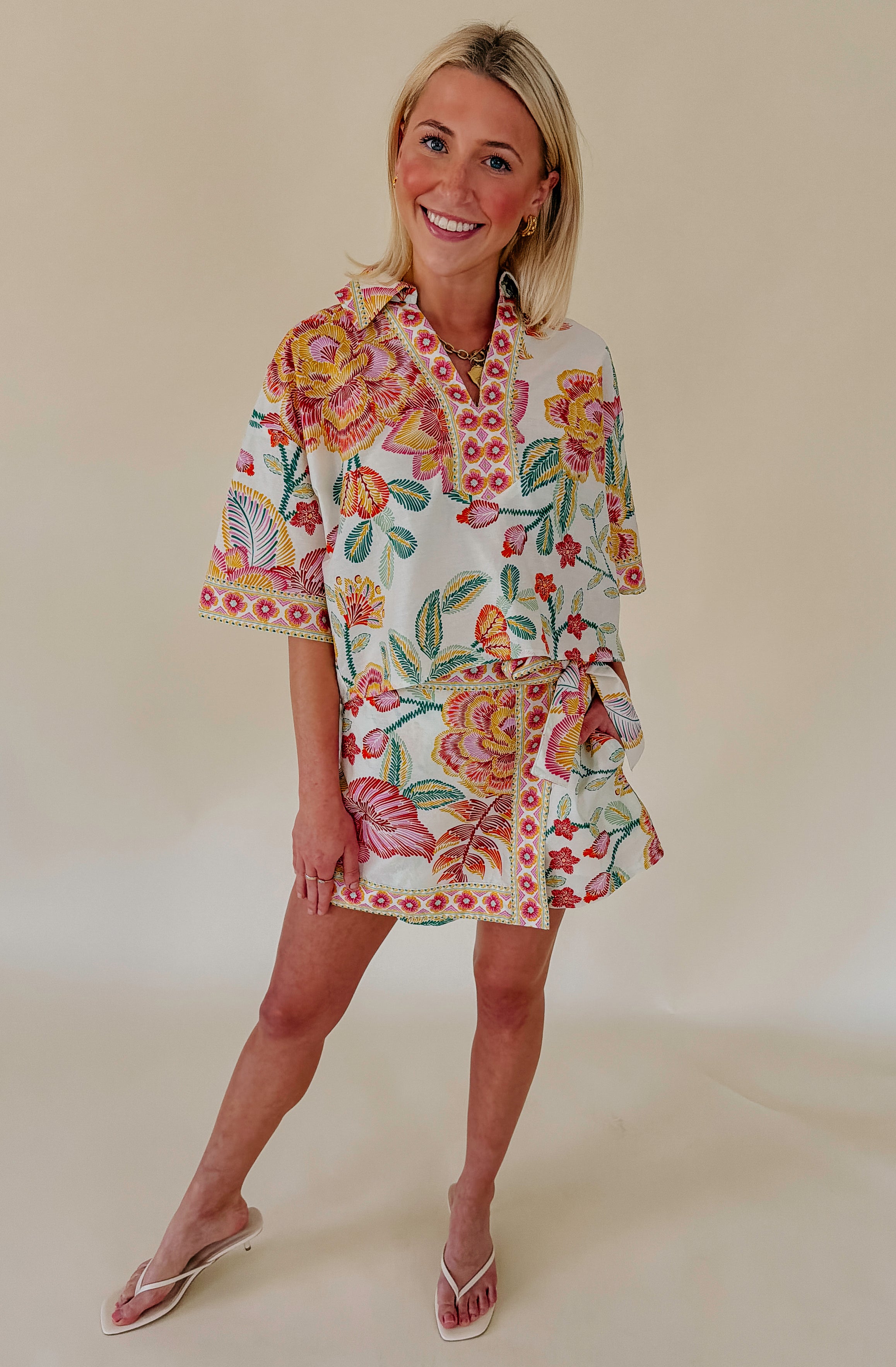 PALM ROYALE CROPPED BLOUSE