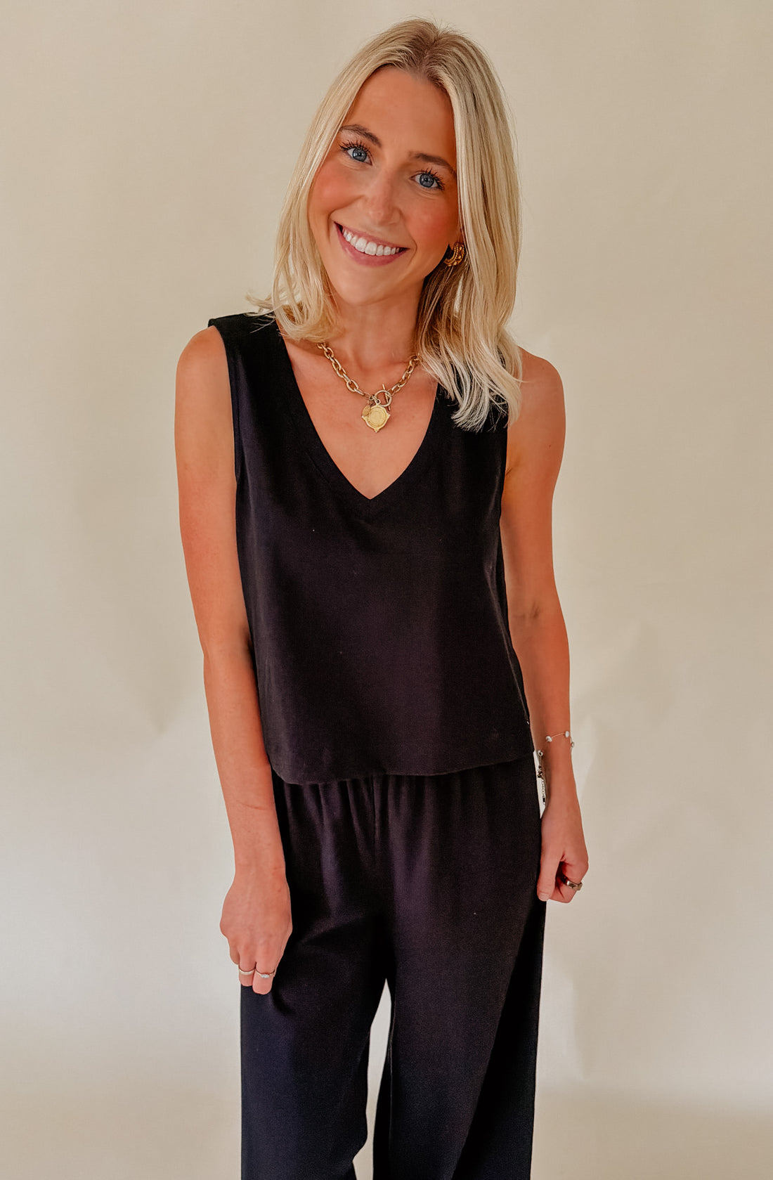 Z SUPPLY SLOANE V-NECK TOP