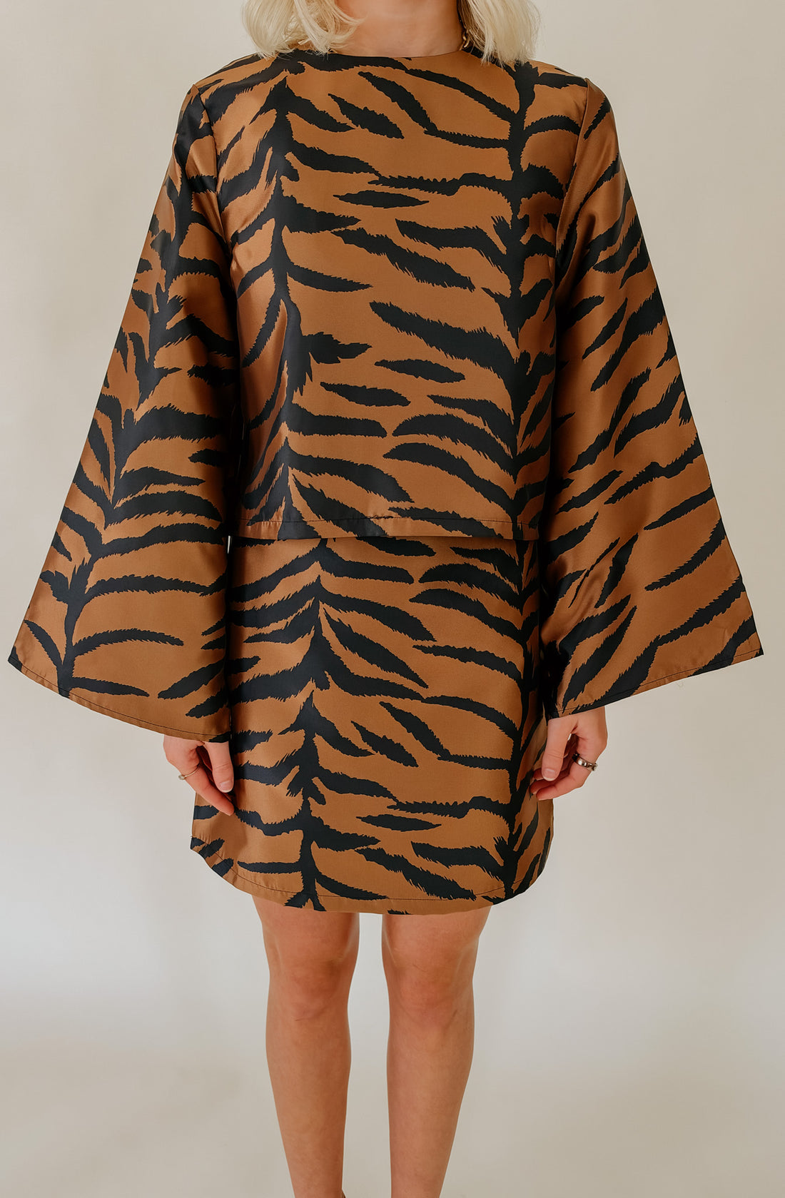 ON THE WILD SIDE WIDE SLEEVE BLOUSE