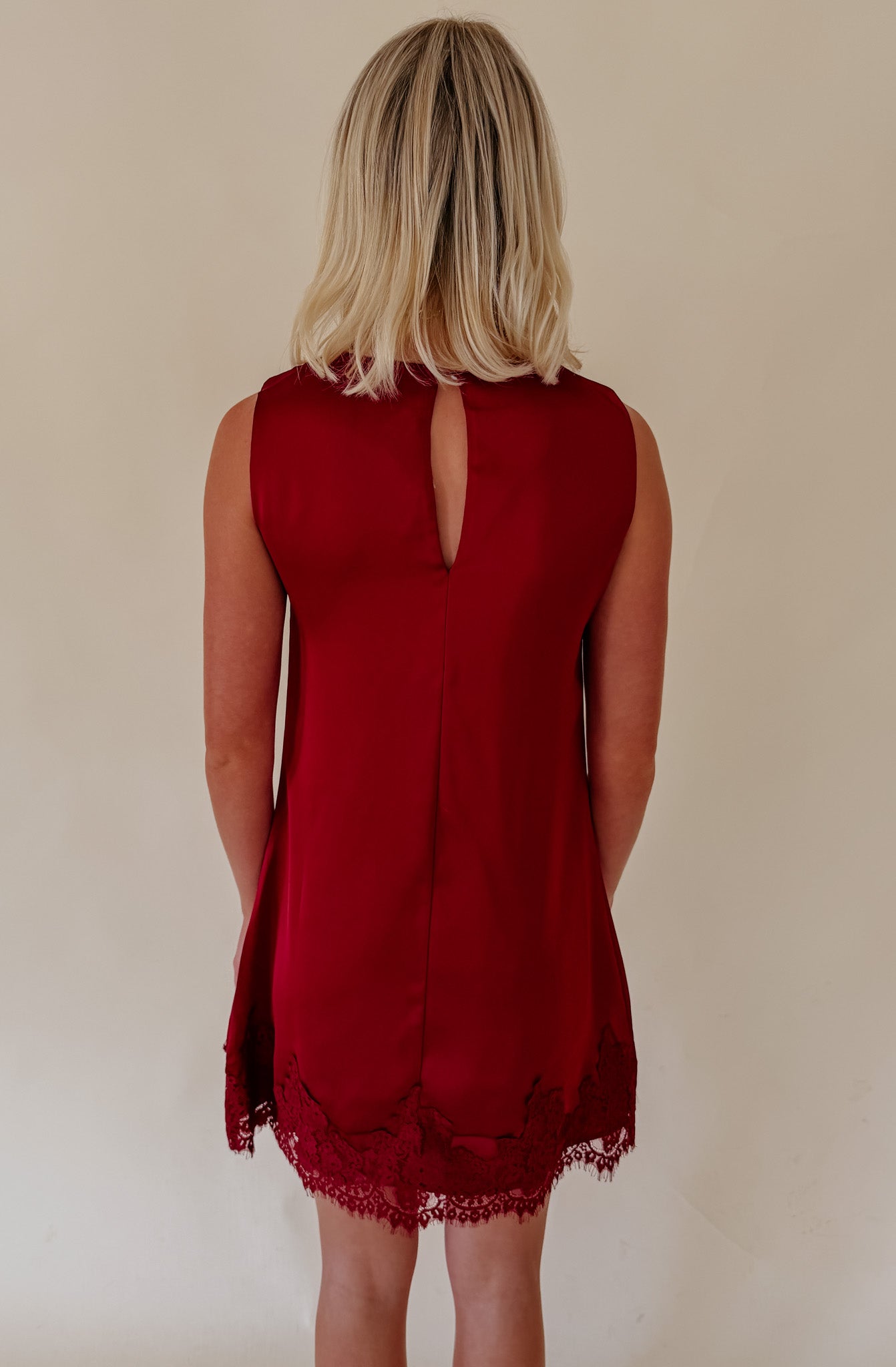 WINE LATER LACE TRIM DRESS