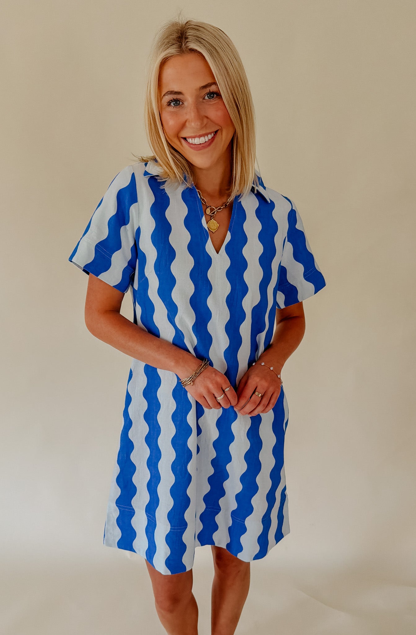 WAVE AFTER WAVE SHIFT DRESS