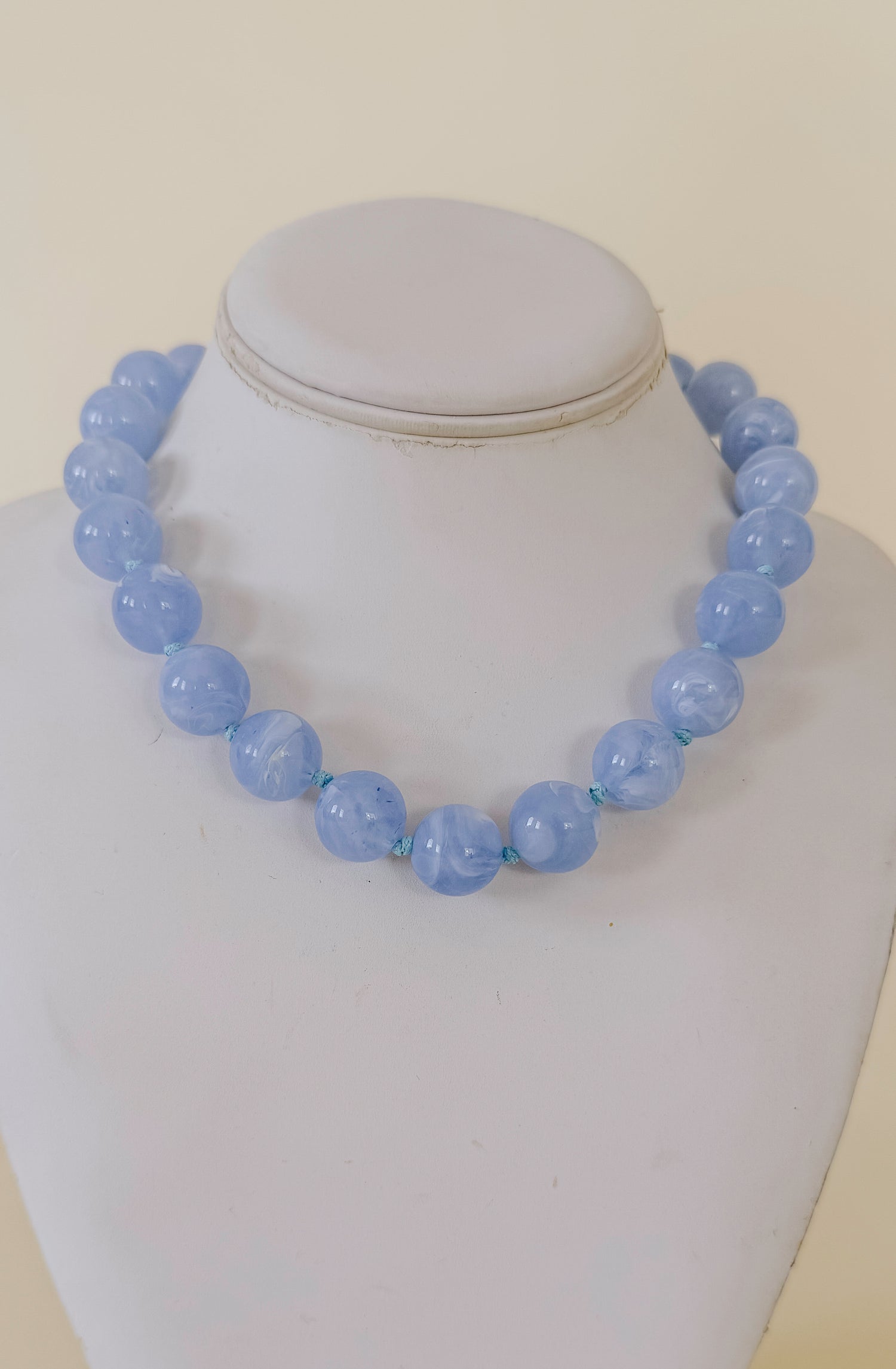 MABRY BEADED CHUNKY NECKLACE