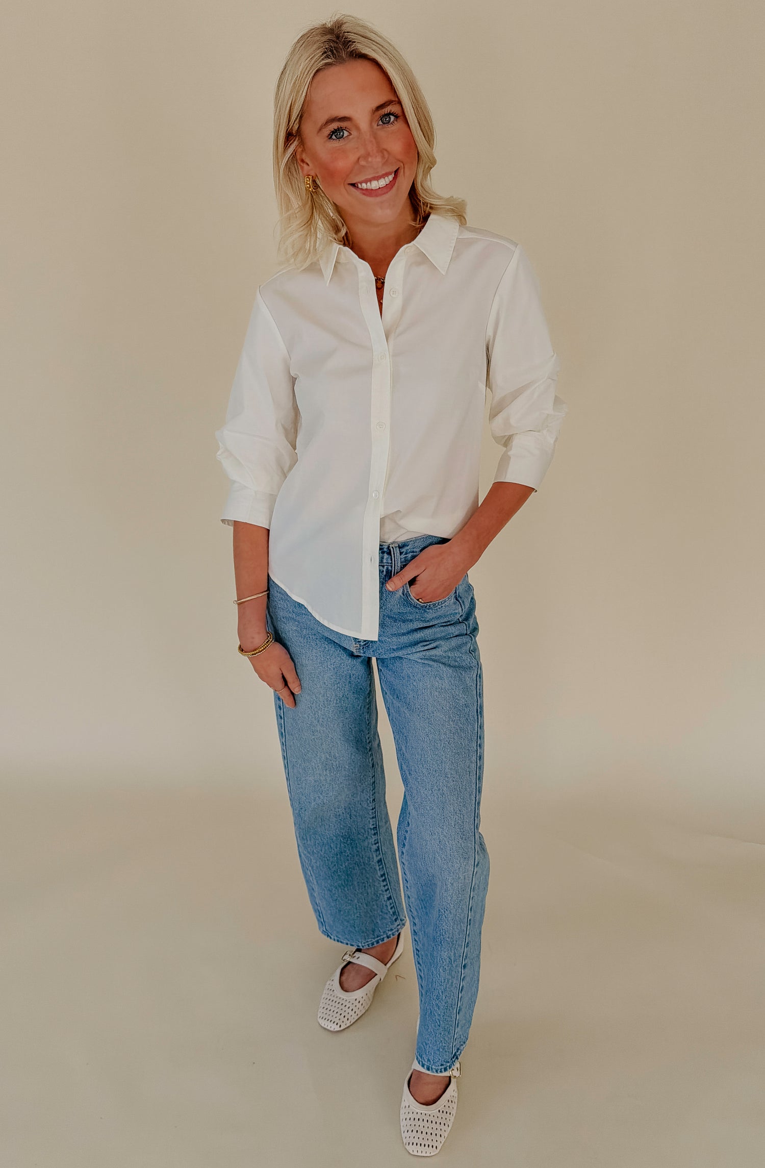 BUSINESS AS USUAL BUTTONED BLOUSE