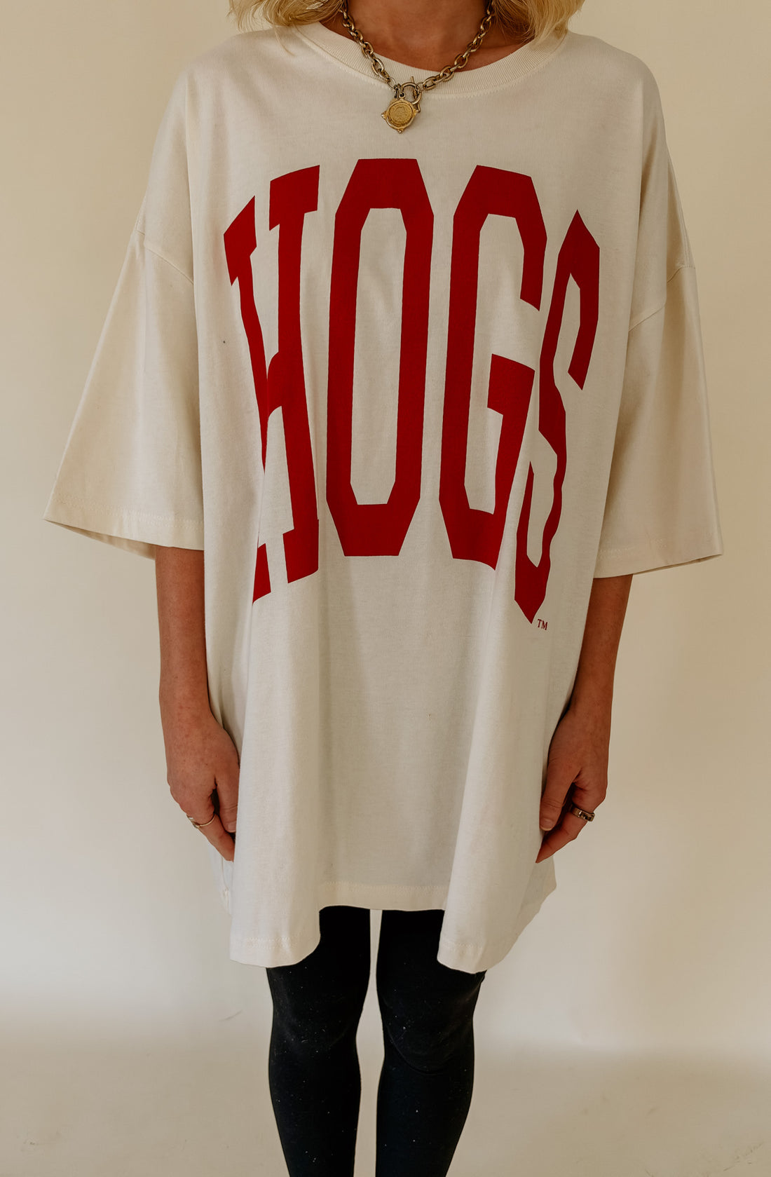 RAZORBACKS HOGS TALL BOY TEE