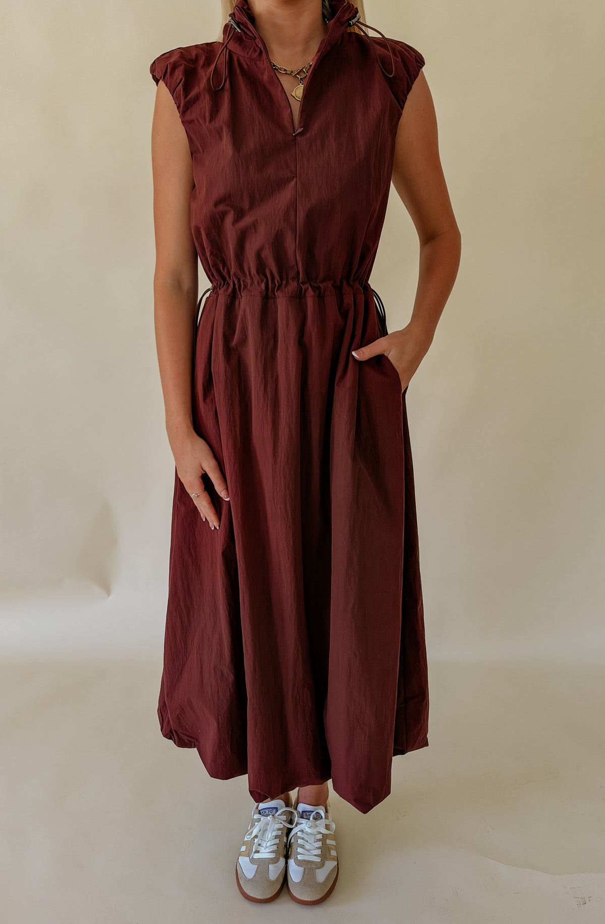 WELL TRAVELED ADJUSTABLE WAIST MIDI DRESS