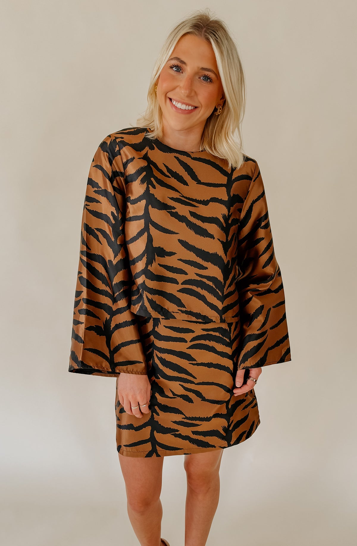 ON THE WILD SIDE WIDE SLEEVE BLOUSE