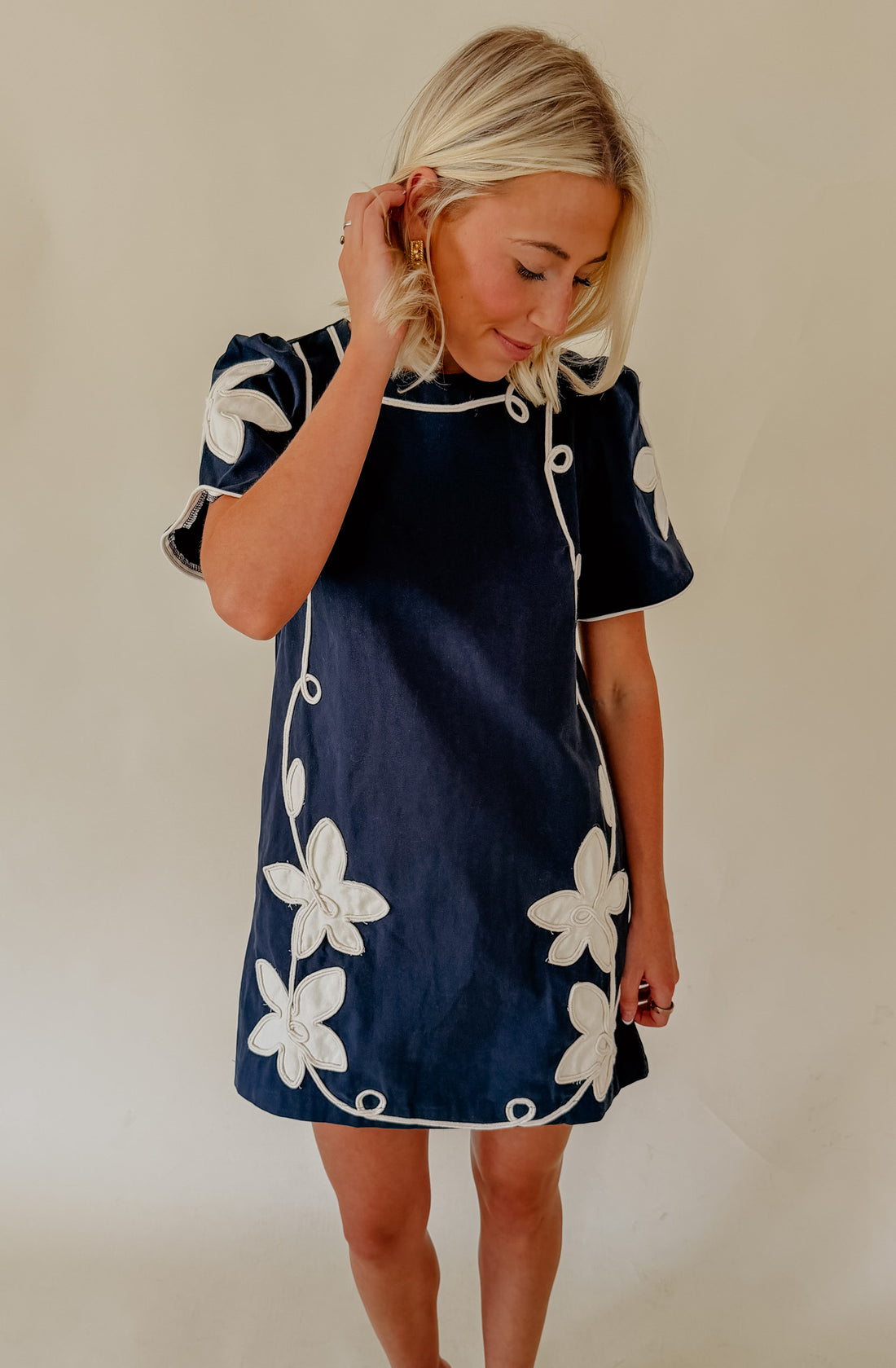 ALONG THE WAY SHIFT DRESS