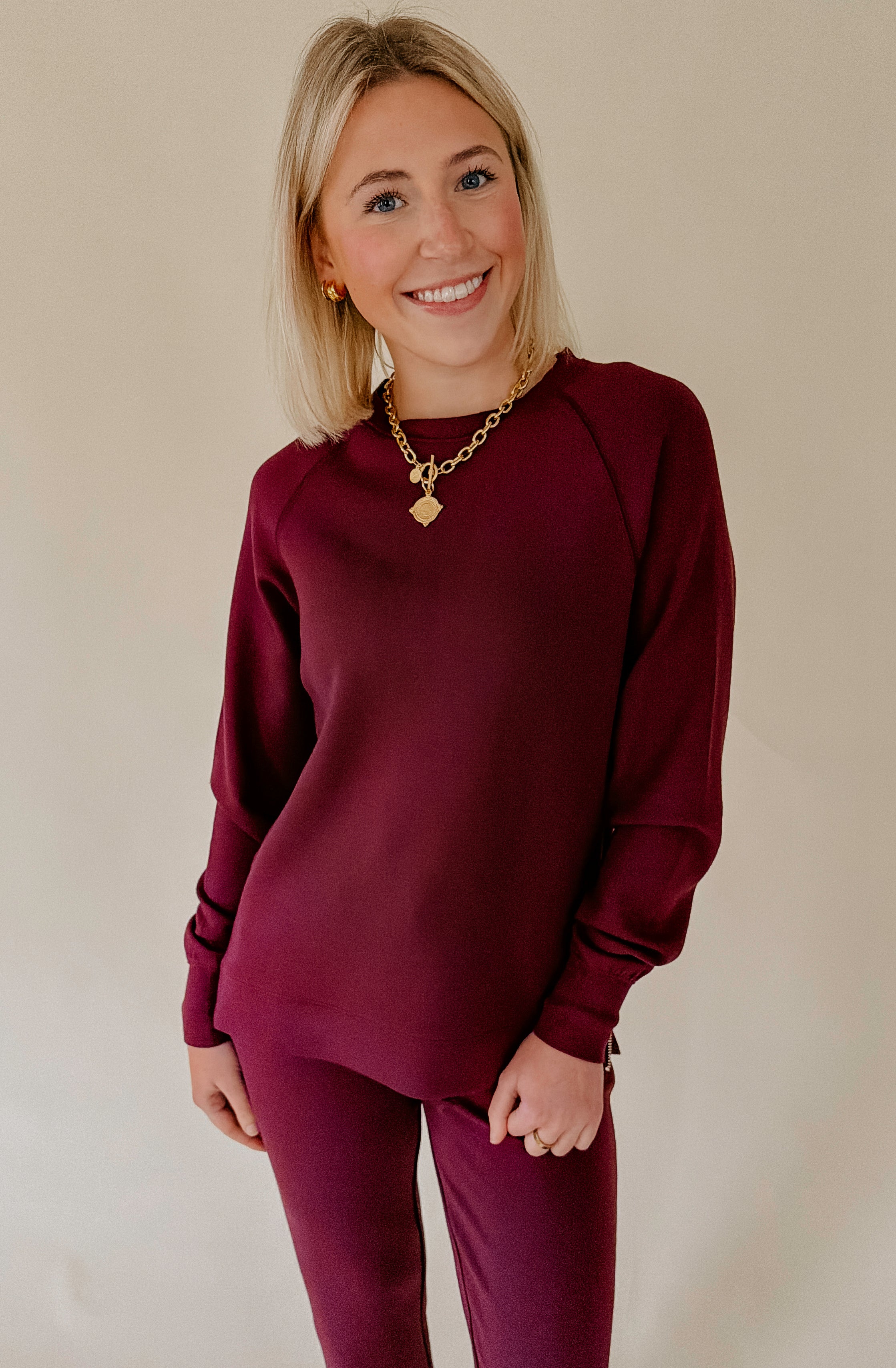 SOFTIES DREAMTECH CREW TUNIC WITH SIDE ZIP AND FLOOD PANT