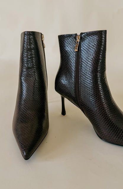 BILLINI LEXY POINTED TOE BOOTIE